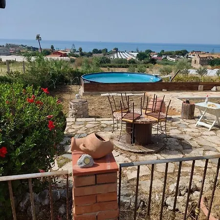 Casa Falconara Ликата