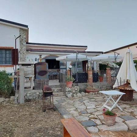 Дом отдыха Casa Falconara